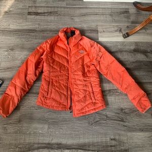North Face Puffer Jacket - Small